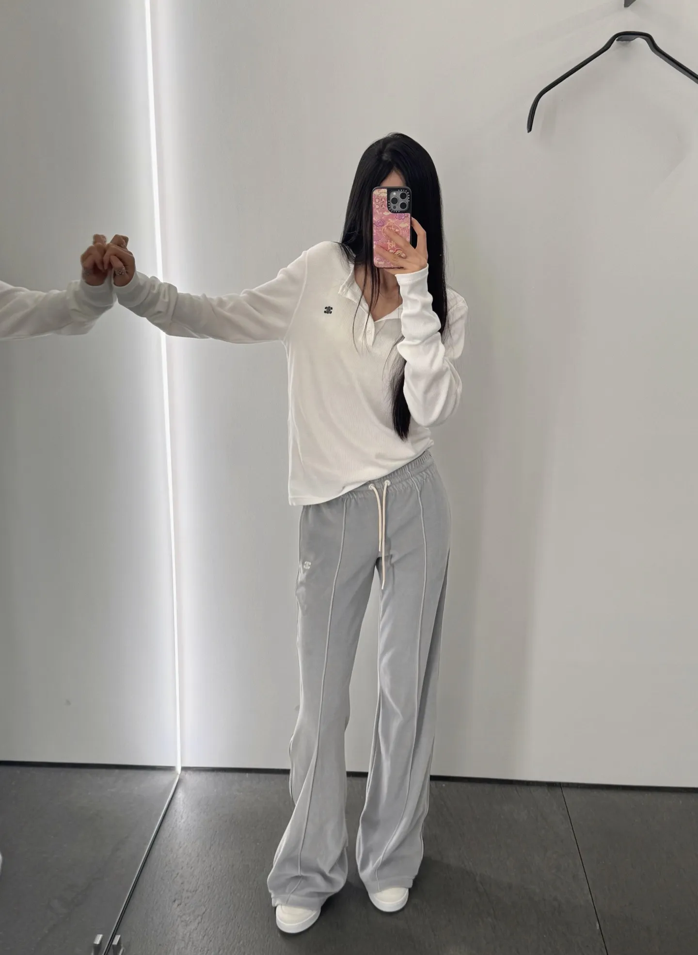 "Model upper body picture"